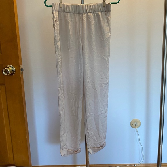 H&M Satin Cuffed Trouser - Picture 2 of 3